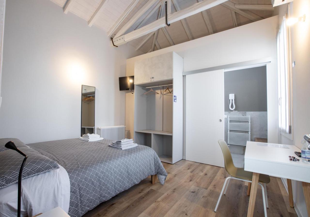 B&B Casa Livia ปอร์เดโนเน ภายนอก รูปภาพ